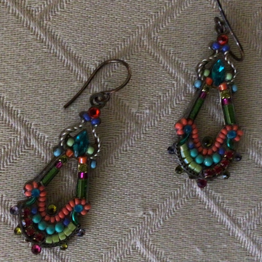 Earrings - Picture 4 of 5